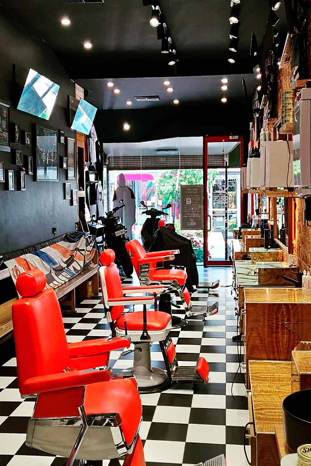 Robbie’s Chop Shop 5