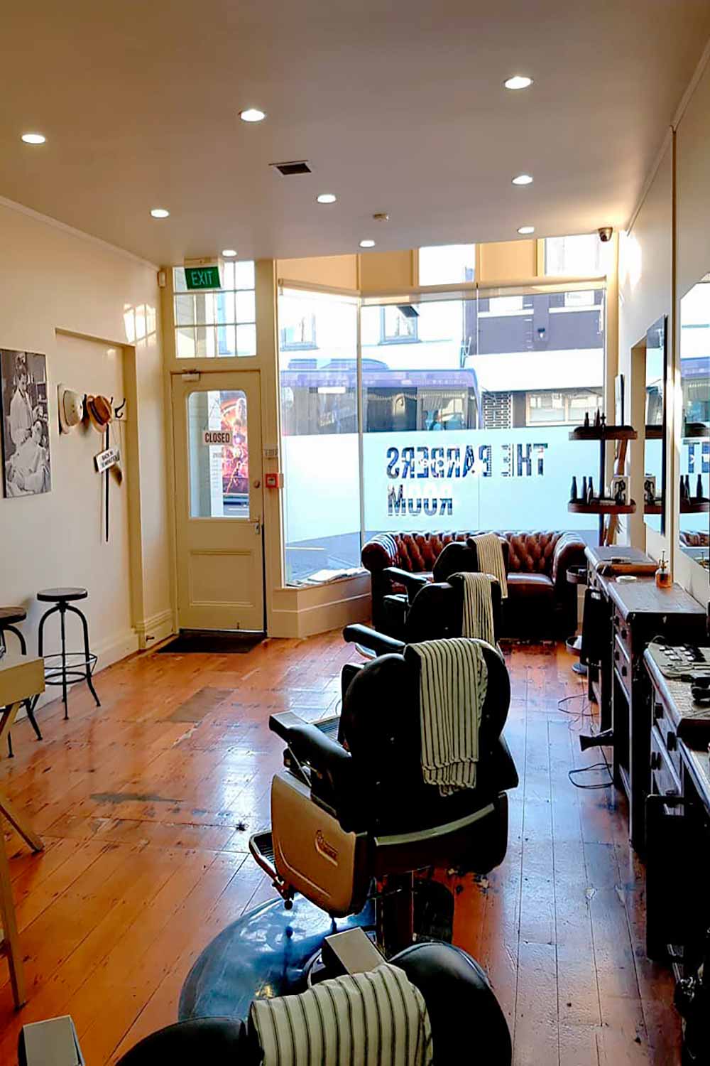 The Barbers Room 2
