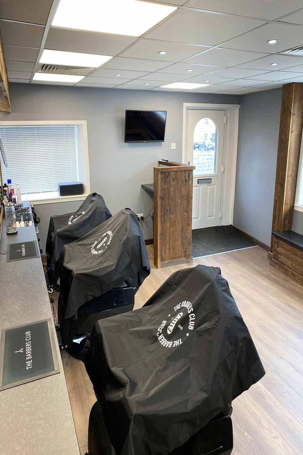 The Barber's Club 1