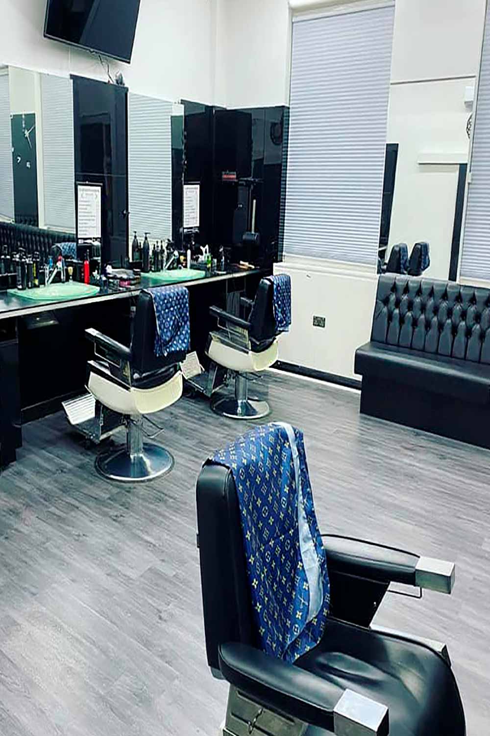 Karwan's Barber Shop 3