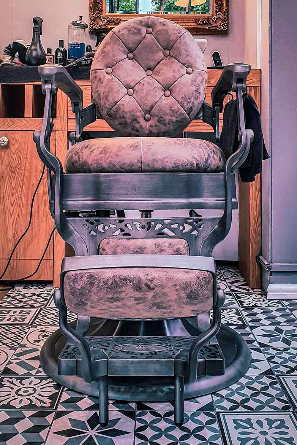 Men's Cave Barber 2