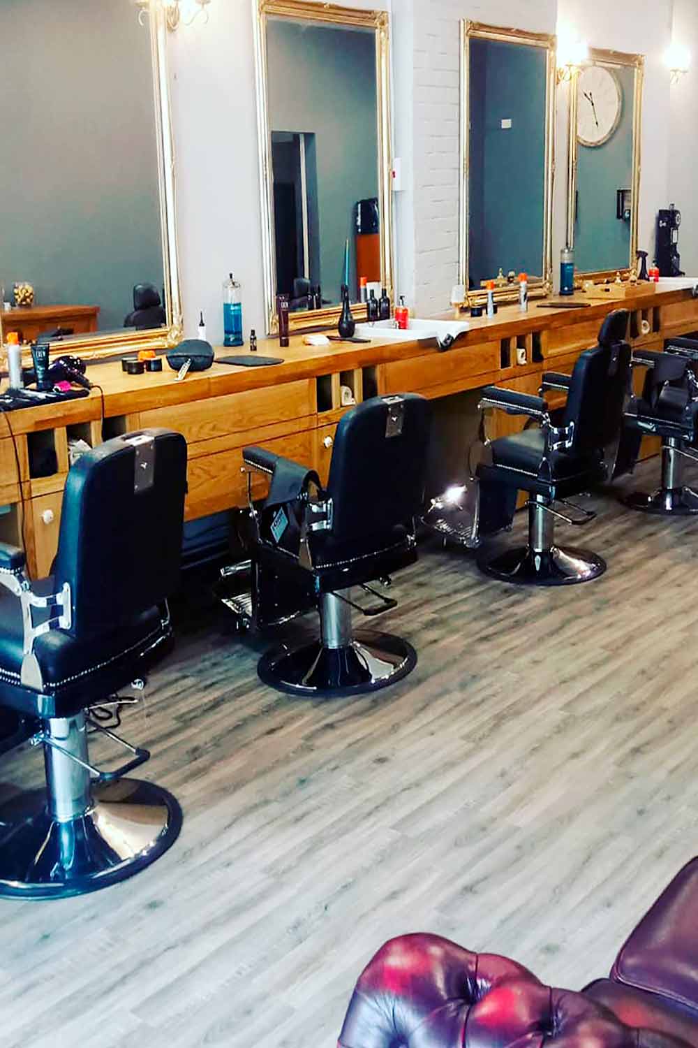 Men's Cave Barber 3