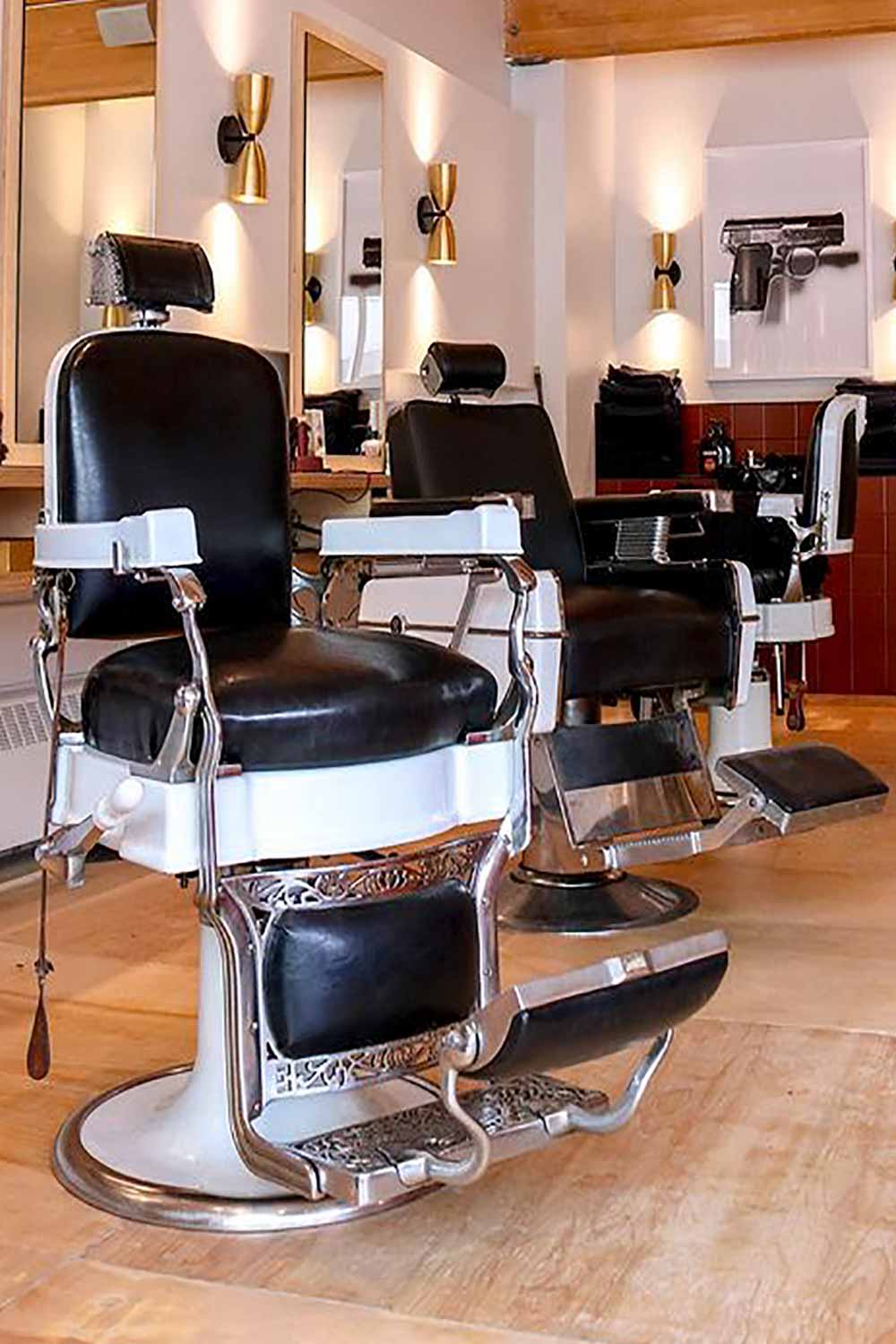 Johnny’s Barber + Shop 4
