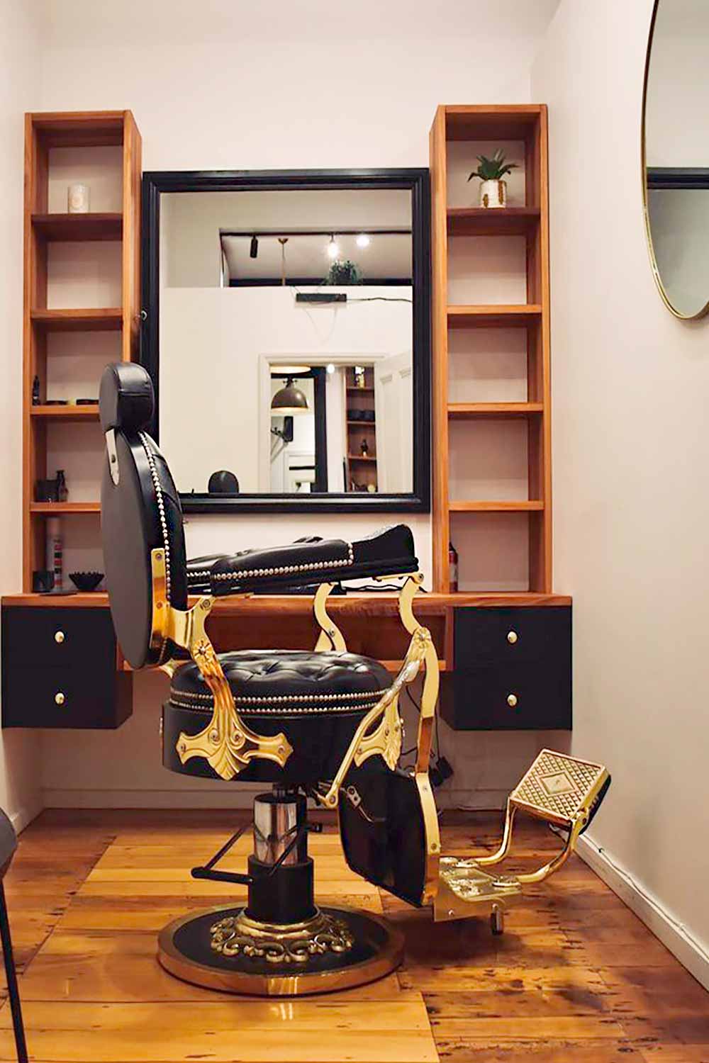 Golden Blade Barber Lounge 1