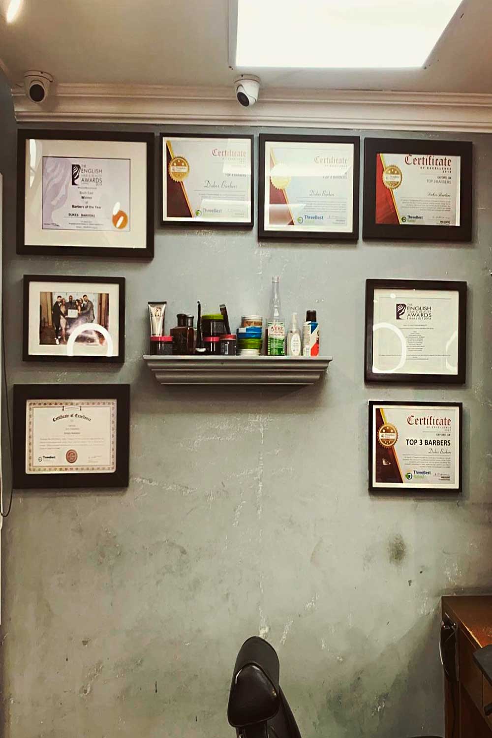 Dukes Barbers 1