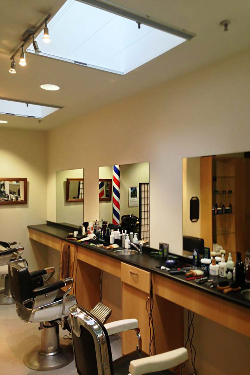 Custom Cutz Barbers 3