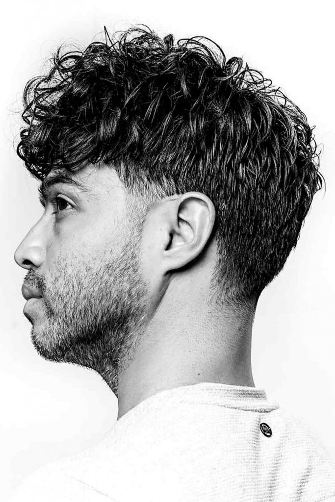Low Taper Curly Hair #curlyhairmen #curlyhairstylesformen #menwithcurlyhair