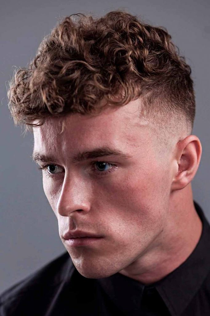Curly Hair Mid Fade #fade #fadehaircut #mensfade 