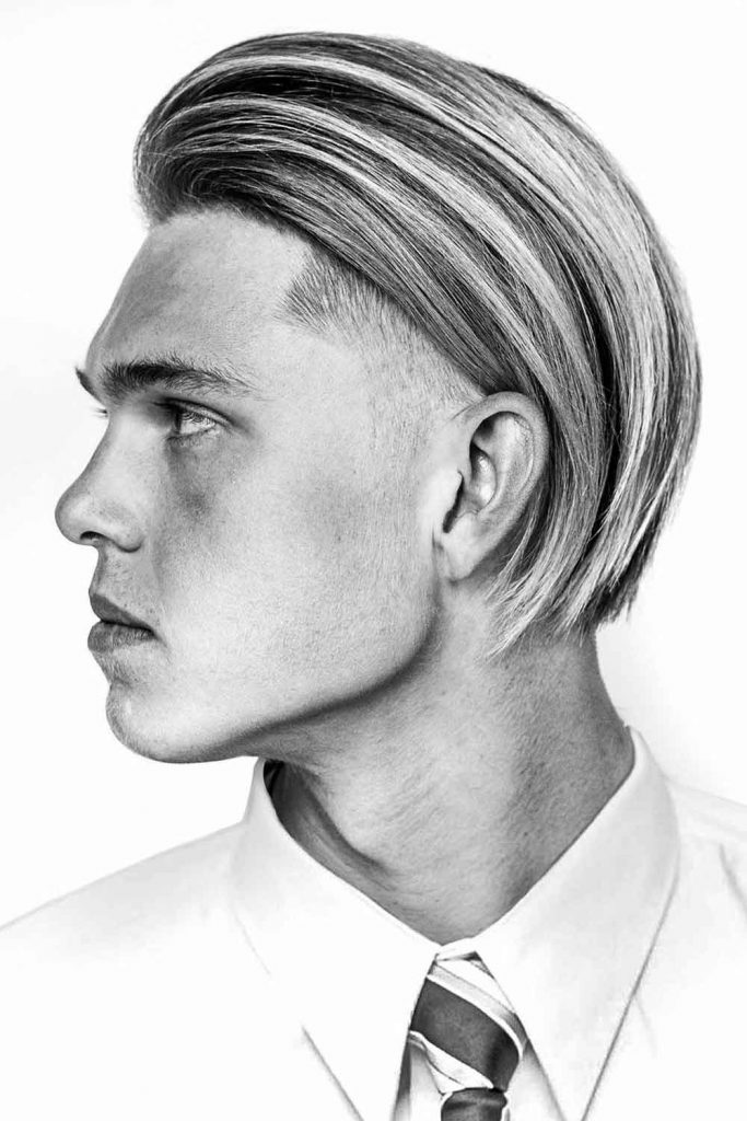 Undercut Slick Back Top #mediumhairmen #mediumhaircutsformen #mensmediumhairstyles #mediumlengthhairstylesformen