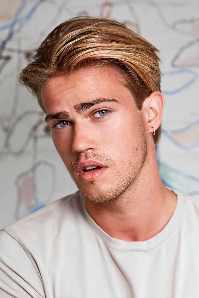 Long Middle Part Hair Male #middlepart #middleparthair #middleparthairmen #curtainbangs #curtainshair