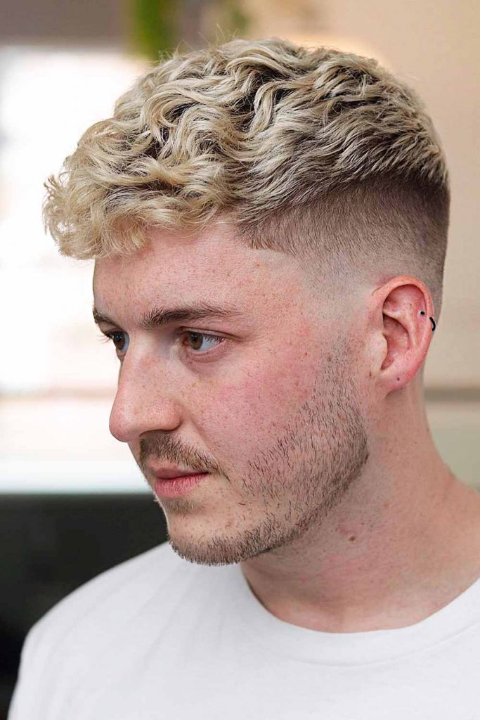 Textured Crop Curly Hairstyles #shortcurlyhairmen #curlyhairmen #shortcurlyhairstyles