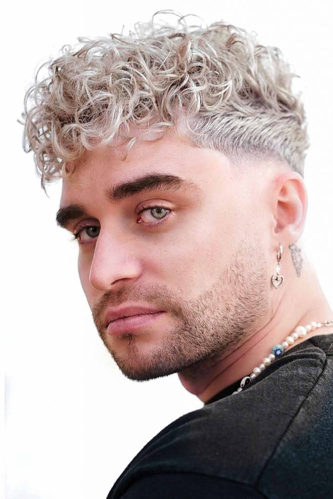 Short Blonde Curls #shortcurlyhaircuts #shortcurlyhairstyles #shortcurlyhair men #shortcurlyhair