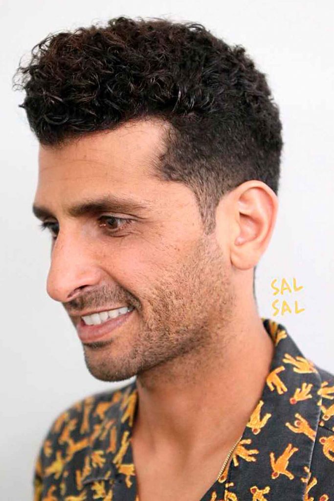 Front Curly Hairstyles For Men #curlyhairmen #shortcurlyhairstyles #curlyhairstylesformen #menwithcurlyhair