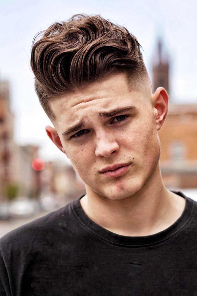 Undercut Fade With Side Quiff #undercuthairstyle #undercutformen #mensundercut #undercut