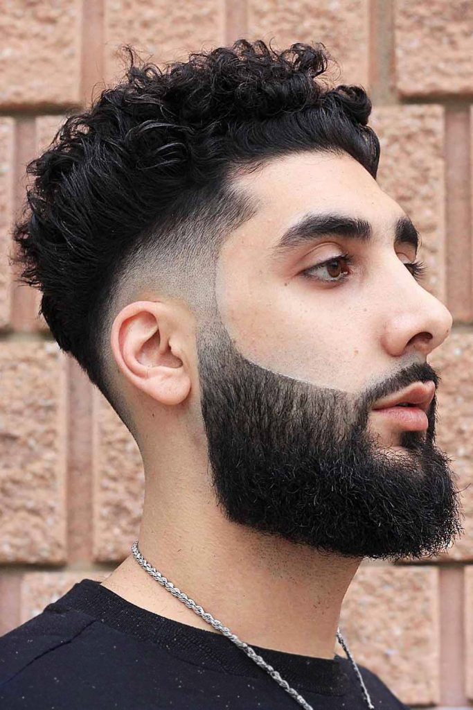 Wet And Wavy #undercuthairstyle #undercutformen #mensundercut #undercut